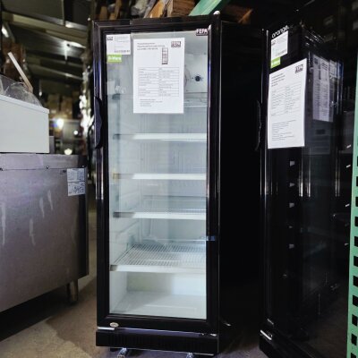 Flaschenkühlschrank 230 Liter B-Ware