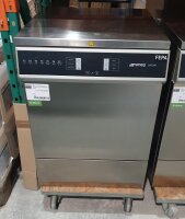 SMEG Frischwasserspülmaschine mit Enthärter...