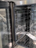 Smeg Heißluftofen mit Beschwadung 6 x GN1/1 50-280°C 10,5 kW 400V B-Ware