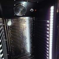 Orange Getränkekühlschrank mit Glastür 360...