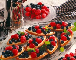 12 x Backform Schiffchen oval glatt Desserts Petit Fours Mürbeteig 60mm 996127