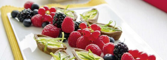 4 x Backform Schiffchen oval glatt Desserts Petit Fours Mürbeteig 80mm