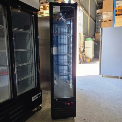 A&S Tiefkühlschrank Slim mit Glastür 220 Liter schwarz 230V B-Ware