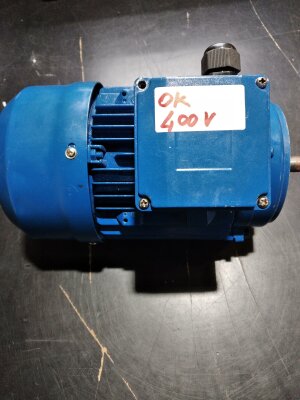 Drehstrommotor 400V – IEC Flansch B5 – Welle 13 mm – getestet – Industrie Elektromotor, refurbished