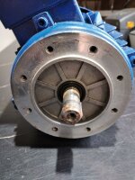 Drehstrommotor 400V – IEC Flansch B5 – Welle 13 mm – getestet – Industrie Elektromotor, refurbished