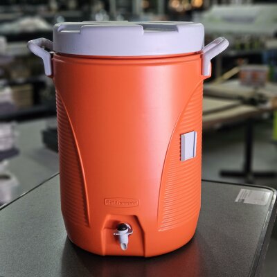 Rubbermaid Commercial 5-Gallon 18 Liter B-Ware