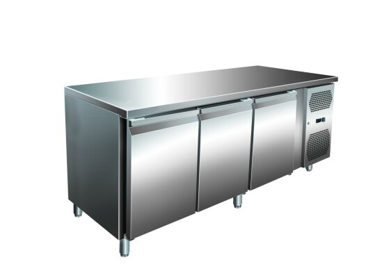 VIP Kühltisch mit 3 Türen -2 bis +8°C 1.795x700x860 mm