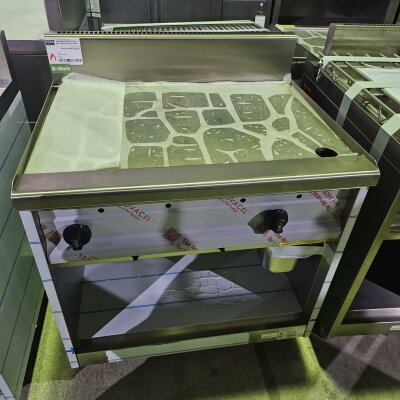 GAS-GRILLPLATTE 9 kW 800 x 650 x 850 mm B-Ware