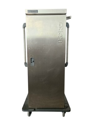 B.Protherm GN2/1 banquet umluftgekühlt +2°C bis +10°C 30 x GN2/1 und 6 x GN1/1 B-Ware